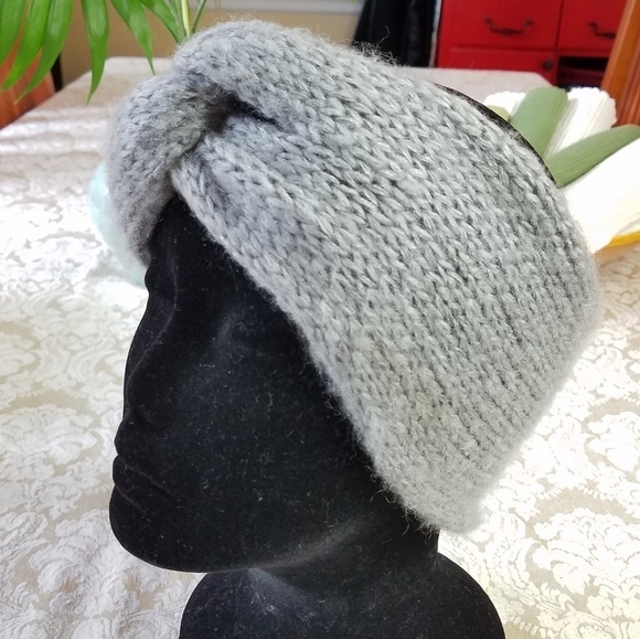 SOFT Knit Twisted Turban Hat - Picture 2 of 4